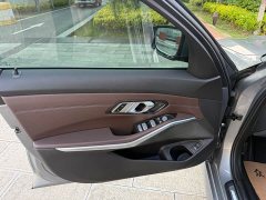 BMW 3 Series 325Li M Sports Package - фото 17