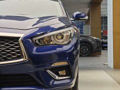 Infiniti Q50L 2018 2.0T Premium Edition National VI - фото 2