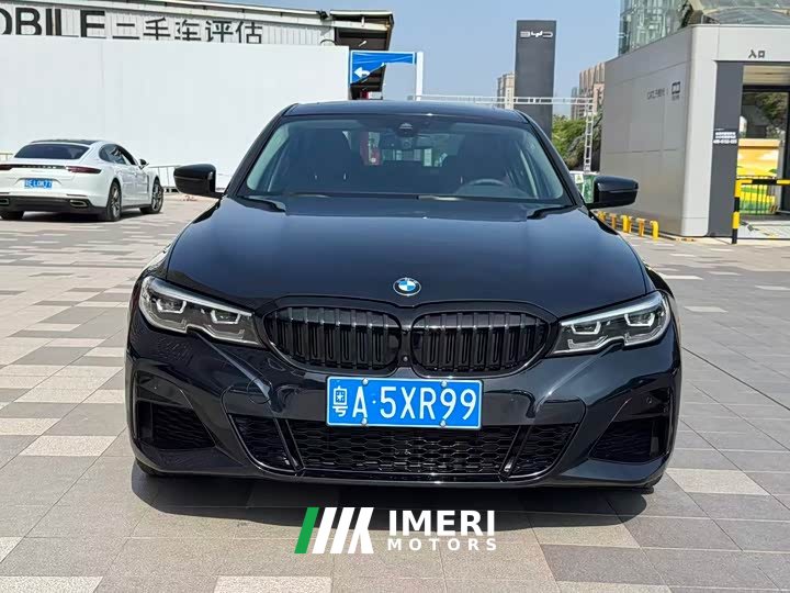 BMW 3 Series 330i M Sports Night Package - автомобиль из Китая