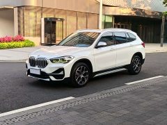 BMW X1 sDrive20Li fashionable - фото 1