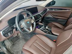 BMW 5 Series 2022 facelift 525Li luxury package - фото 10