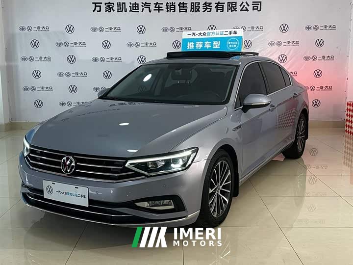 Volkswagen Magotan 2020 330TSI DSG luxury - автомобиль из Китая