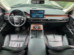 Lynk & Co Pilot 2021 3.0T V6 four-wheel drive premium version - фото 14