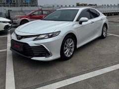 Toyota Camry 2.0G Luxury Edition - фото 1