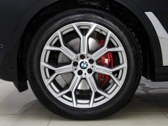 BMW X7 xDrive40i Leading Luxury Package - фото 11