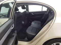 Geely Emgrand UP 1.5L CVT Xiangshang Edition - фото 15
