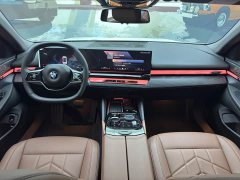 BMW 5 Series 2024 530Li Leading Luxury Package - фото 13