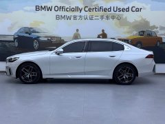 BMW 5 Series 2024 530Li Leading Luxury Package - фото 4