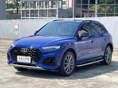 Audi Q5L 45 TFSI Premium Dynamic - фото 1