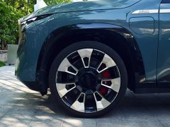 BMW XM 2023 Base - фото 4