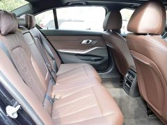 BMW 3 Series 330Li Exclusive M Sports Night Package - фото 12