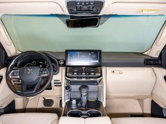 Toyota Land Cruiser (imported) LC300 2022 3.5T Middle East version - фото 10