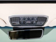 Toyota Land Cruiser (imported) LC300 2022 3.5T Middle East version - фото 16