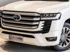 Toyota Land Cruiser (imported) LC300 2022 3.5T Middle East version - фото 20