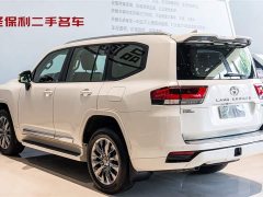 Toyota Land Cruiser (imported) LC300 2022 3.5T Middle East version - фото 3
