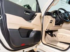 Toyota Land Cruiser (imported) LC300 2022 3.5T Middle East version - фото 7