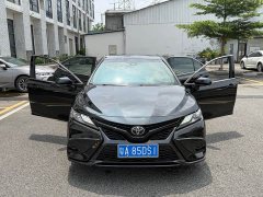 Toyota Camry 2.5S Knight Edition - фото 2