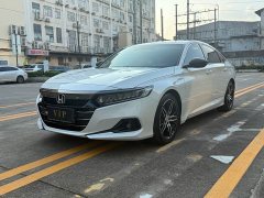 Honda Accord 260TURBO Magic Night Premium Edition - фото 1