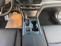 Honda Accord 260TURBO Magic Night Premium Edition - фото 10