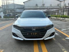 Honda Accord 260TURBO Magic Night Premium Edition - фото 2