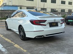 Honda Accord 260TURBO Magic Night Premium Edition - фото 4
