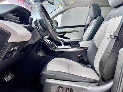 Land Rover Range Rover Evoque 2023 Evoque L 249PS Deluxe Edition - фото 4