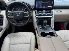 Toyota Land Cruiser (imported) 3.5T Middle East version - фото 5