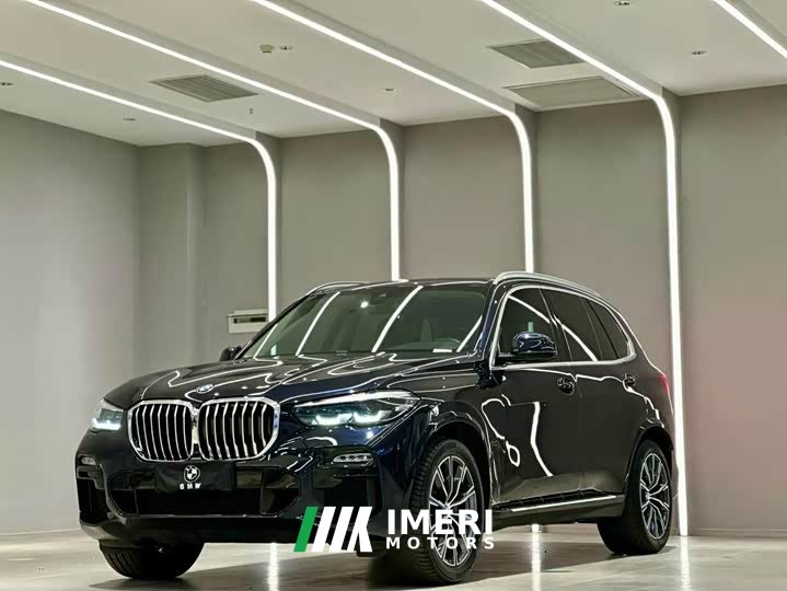 BMW X5 (imported) facelift xDrive30i M sports package - автомобиль из Китая