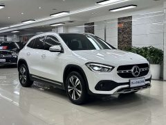 Mercedes-Benz GLA 200 - фото 3