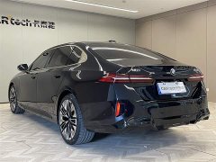 BMW 5 Series 530Li M Sport Luxury Package - фото 7