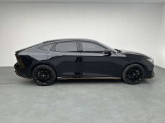 Changan UNI-V 2.0T high-energy version - фото 4