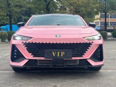 Changan UNI-V 1.5T premium - фото 1