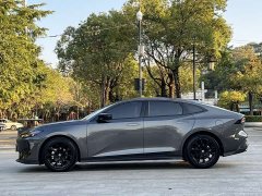 Changan UNI-V 2024 1.5T premium - фото 6