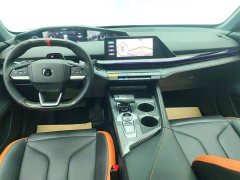 Changan UNI-V 2024 1.5T high-energy version - фото 12
