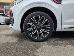 Hongqi HS5 2023 2.0T 4WD Qiling Pro Edition - фото 10