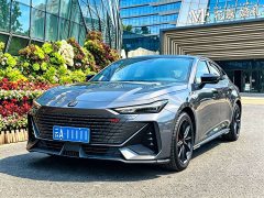 Changan UNI-V 1.5T Prestige Edition - фото 1