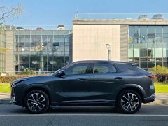 ChangAn UNI-Z PHEV Blue Whale iDD 125km Superior Type - фото 8