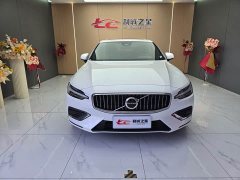 Volvo S60 B4 Zhiyi Luxury Edition - фото 2