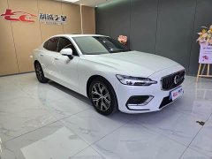 Volvo S60 B4 Zhiyi Luxury Edition - фото 3
