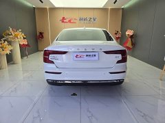 Volvo S60 B4 Zhiyi Luxury Edition - фото 5