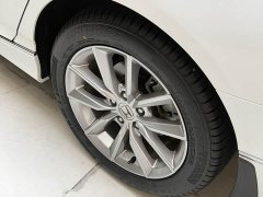 Honda Accord 260TURBO Deluxe Edition - фото 17