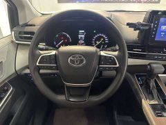 Toyota SIENNA 2.5L Hybrid Comfort Edition - фото 10