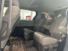 Toyota SIENNA 2.5L Hybrid Comfort Edition - фото 12