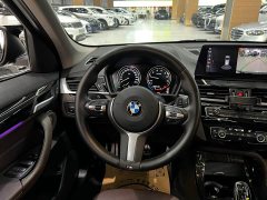 BMW X1 facelift sDrive25Li leading - фото 3