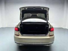 Volkswagen Passat 330TSI Luxury Edition - фото 16