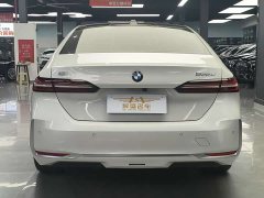 BMW 5 Series 530Li Leading Luxury Package - фото 12