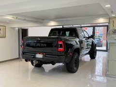 RAM Trucks Tyrannosaurus Rex 6.2T automatic - фото 6