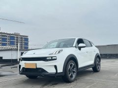 Lynk & Co 06 Remix 1.5T Pro - фото 1