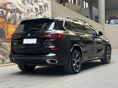 BMW X5 2022 facelift xDrive 40Li M sports package - фото 5