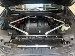 BMW X5 2022 facelift xDrive 40Li M sports package - фото 7